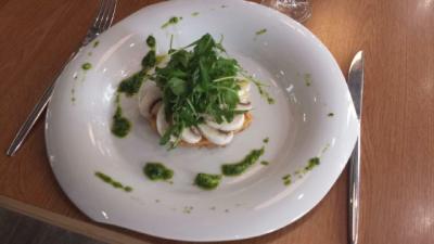 Tarte fine aux champignons, duxelle et pesto