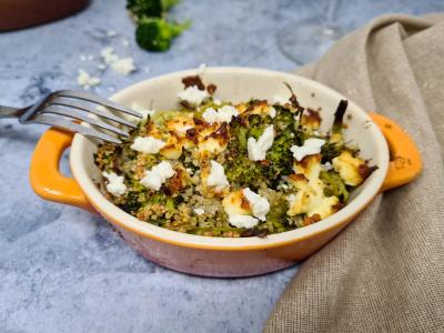 Gratin de quinoa, brocoli et feta