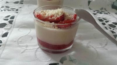 Panacotta fraises et coco